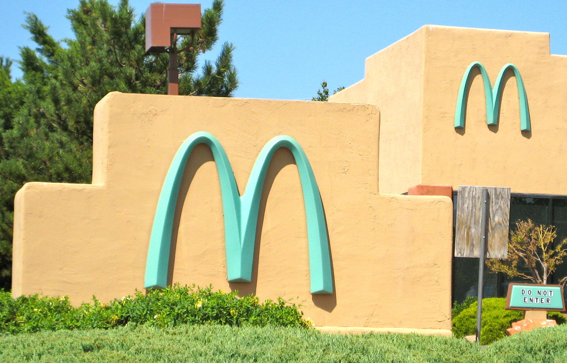 Blue McDonald's Sedona 4