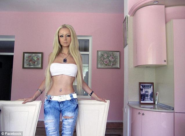 40 Photos of Human Barbie, Valeria Lukyanova