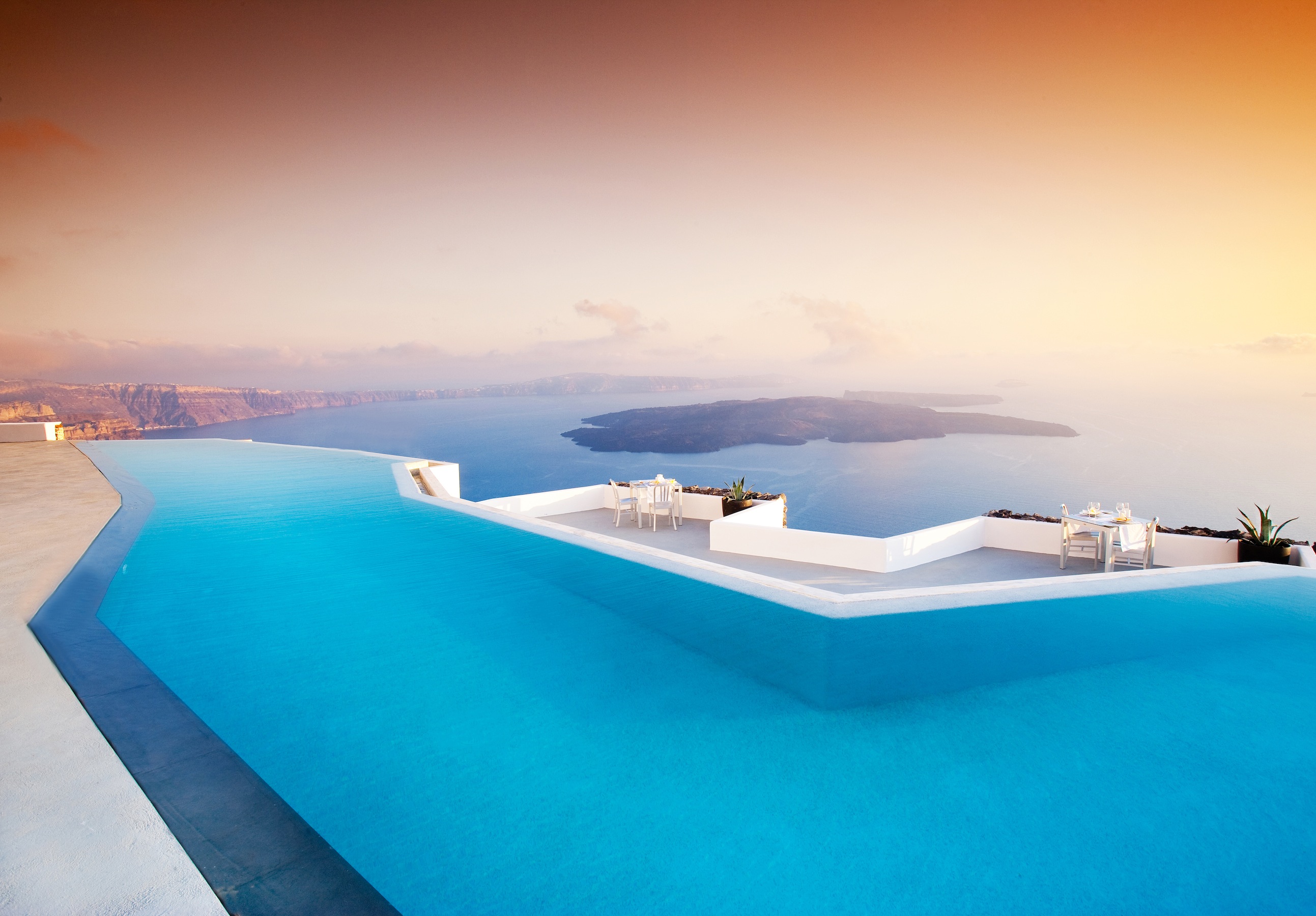 Grace Hotel Santorini