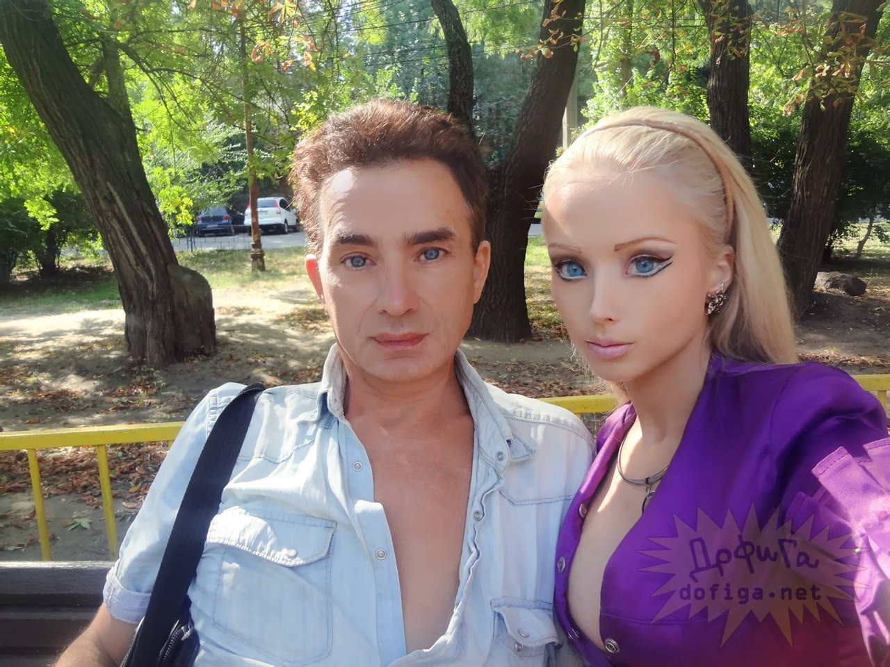 Real-Life Barbie Valeria Lukyanova With Her Father