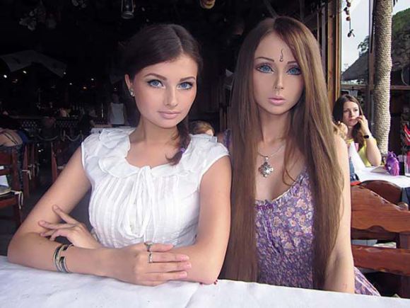 Real-Life Barbie Valeria Lukyanova With Her Sister 4