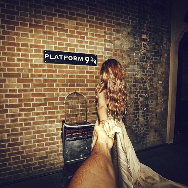 Travel to the platform 9 And 3 Quarters