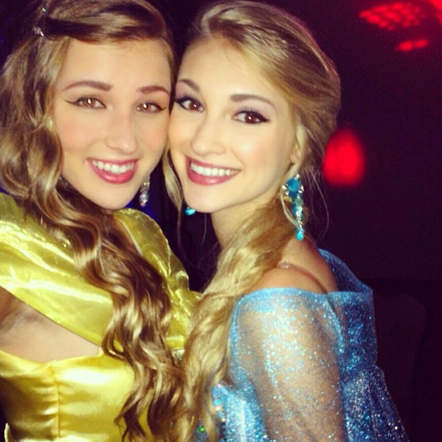 Princess Belle and Queen Elsa 2