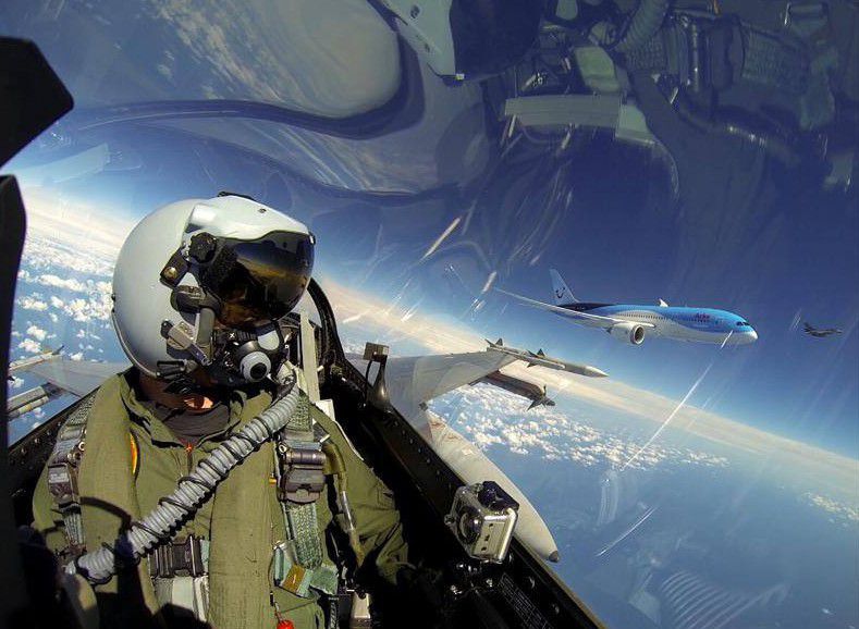 F-16 Pilot Selfie with Dreamliner