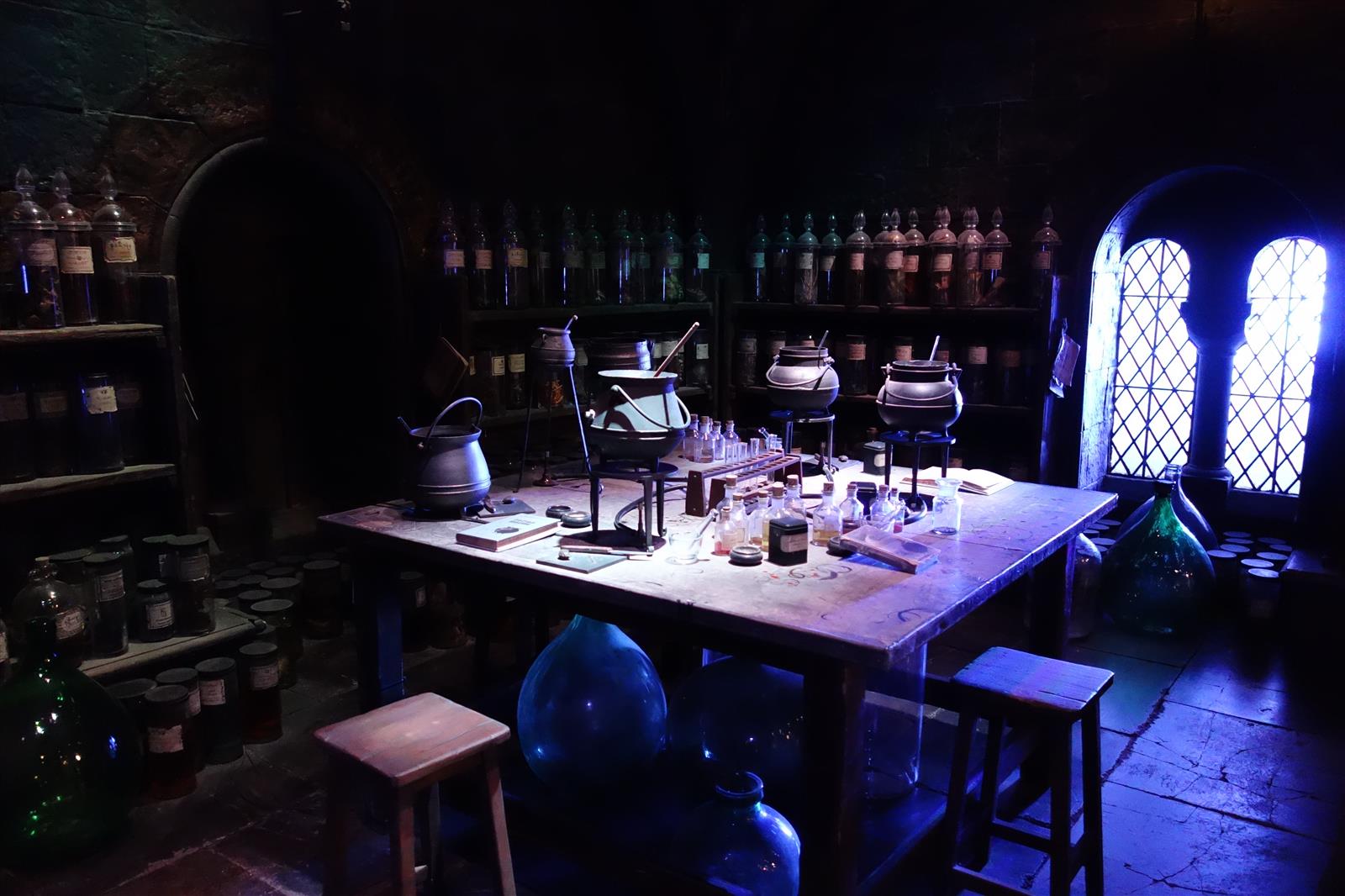 35. The Potions Class Set