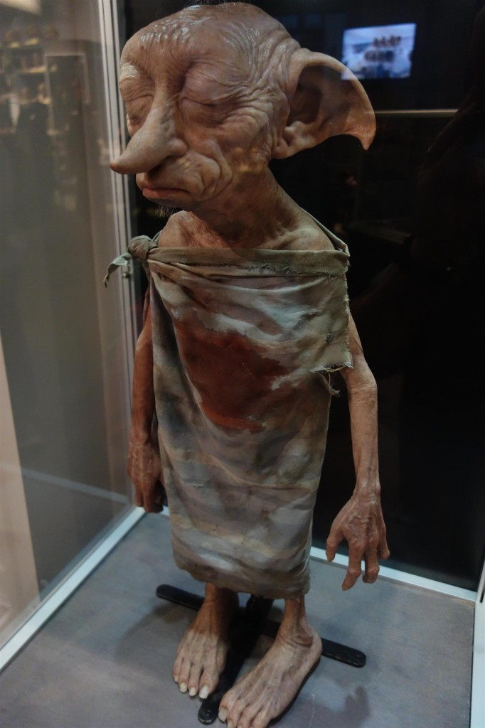 harry potter dobby sculpture